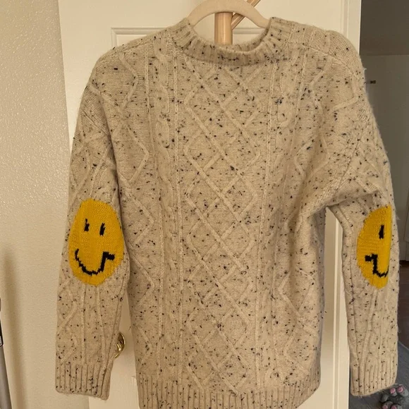 Bloomingdale’s Aqua Speckled Cream Sweater with Yellow Smiley Patches - Picture 5 of 8